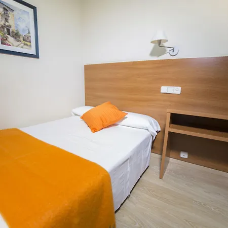 Ciudad Condal - Paseo De Gracia 바르셀로나