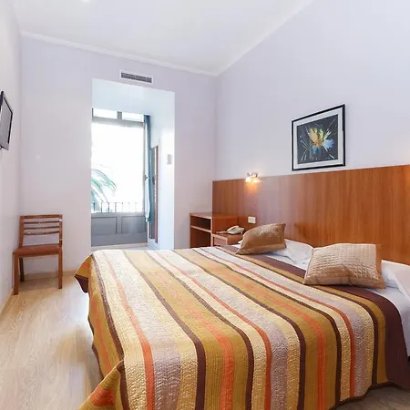 Ciudad Condal - Paseo De Gracia 바르셀로나