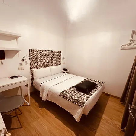 Ciudad Condal - Paseo De Gracia Guest house 3*