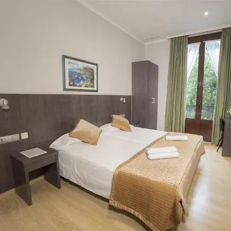 Ciudad Condal - Paseo De Gracia Barcelona