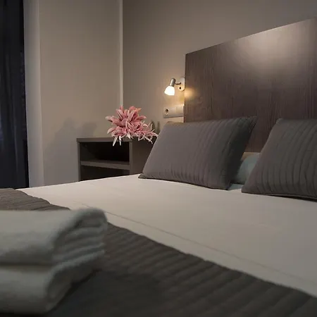 Ciudad Condal - Paseo De Gracia 3* Barcelona