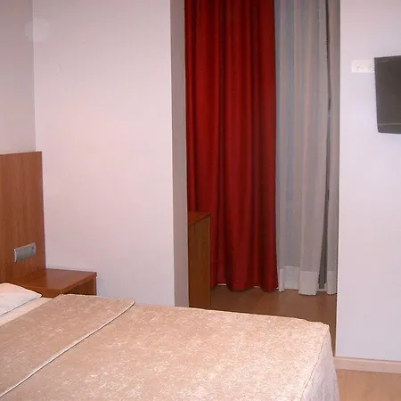 Ciudad Condal - Paseo De Gracia Guest house