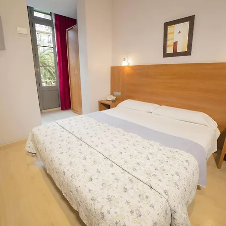 Ciudad Condal - Paseo De Gracia Guest house 3*
